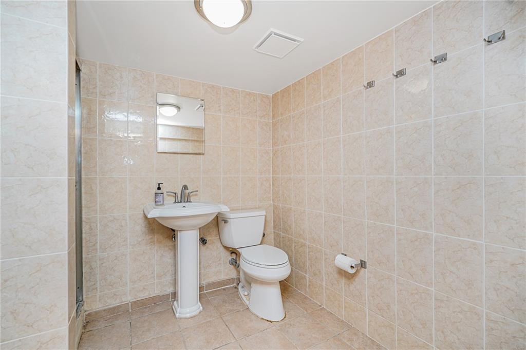1519 71st Street Dyker Heights Brooklyn NY 11228