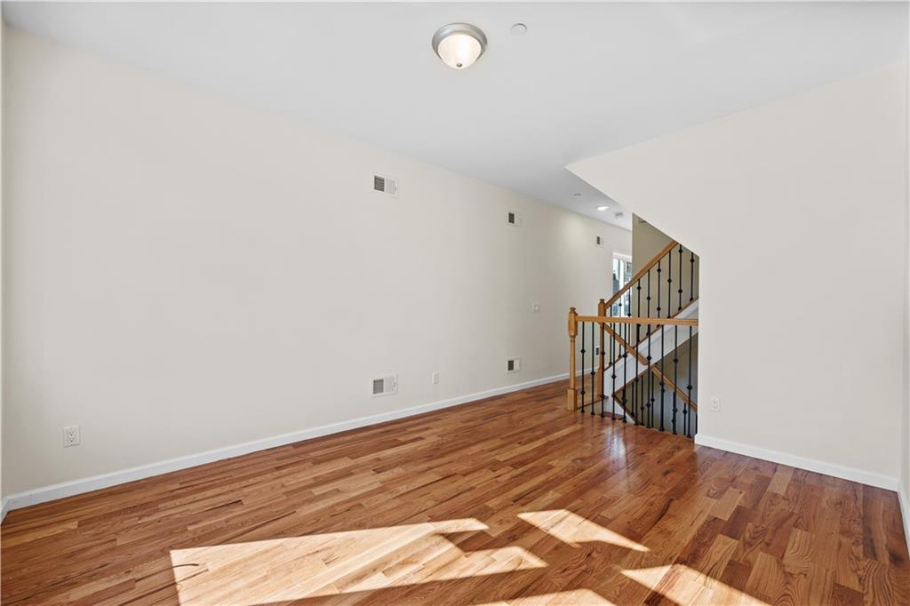 91 Robin Road South Beach Staten Island NY 10305