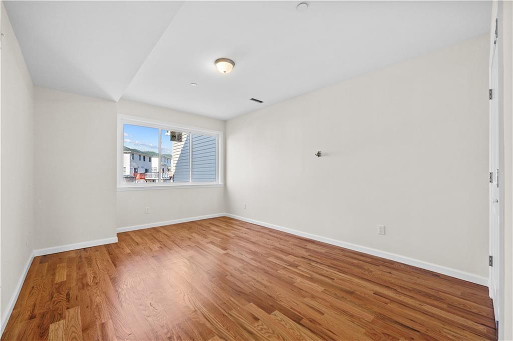 91 Robin Road South Beach Staten Island NY 10305