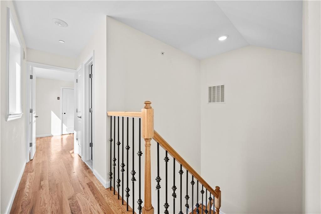 91 Robin Road South Beach Staten Island NY 10305