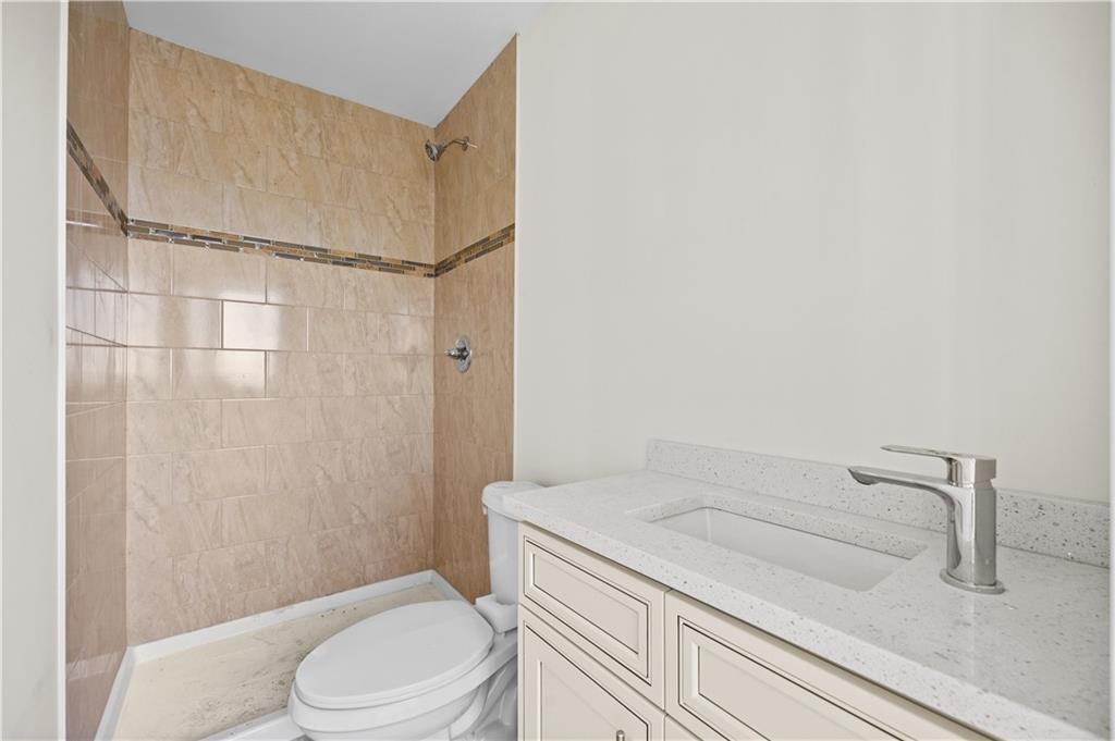 91 Robin Road South Beach Staten Island NY 10305