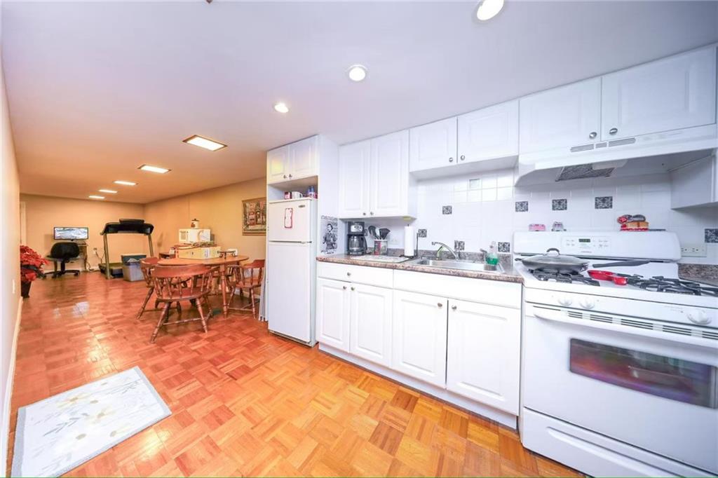 1863 66th Street Bensonhurst Brooklyn NY 11204