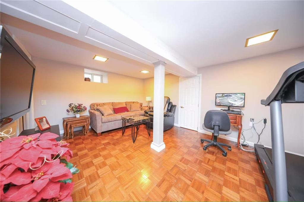 1863 66th Street Bensonhurst Brooklyn NY 11204