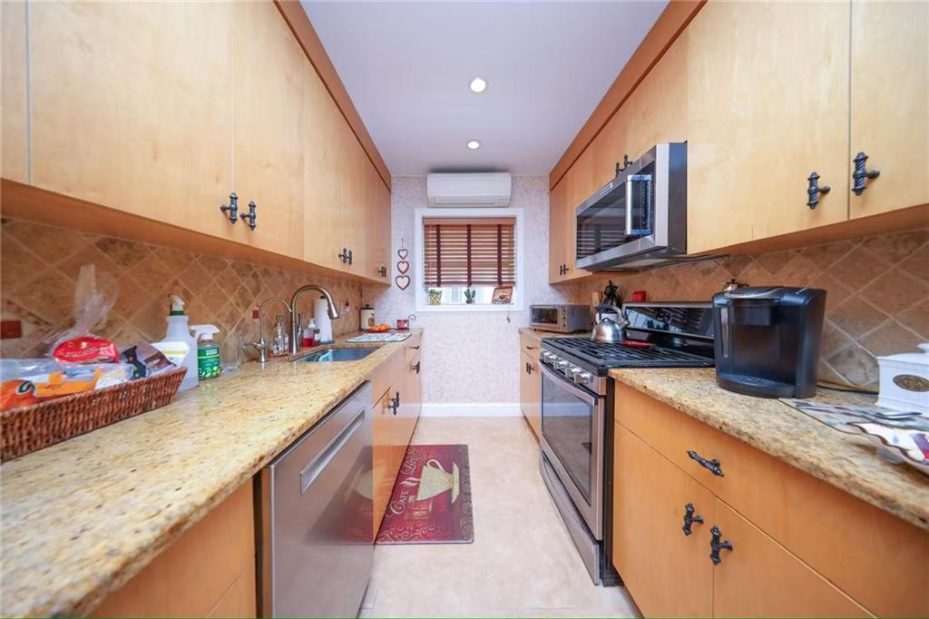 1863 66th Street Bensonhurst Brooklyn NY 11204
