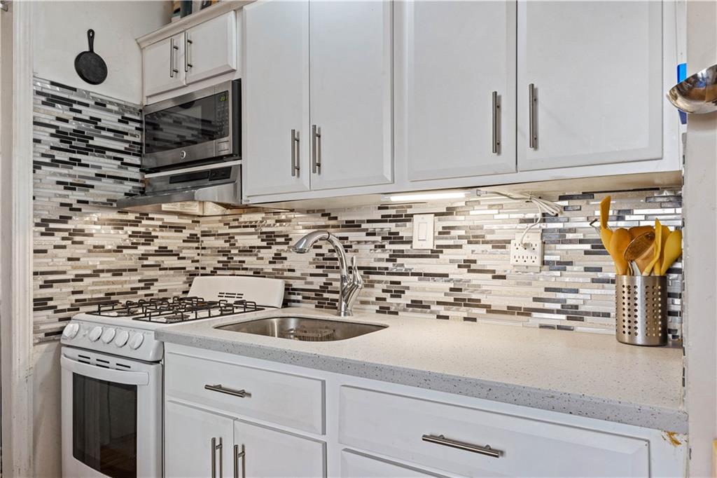 80 Winthrop Street Prospect Lefferts Gdns Brooklyn NY 11225
