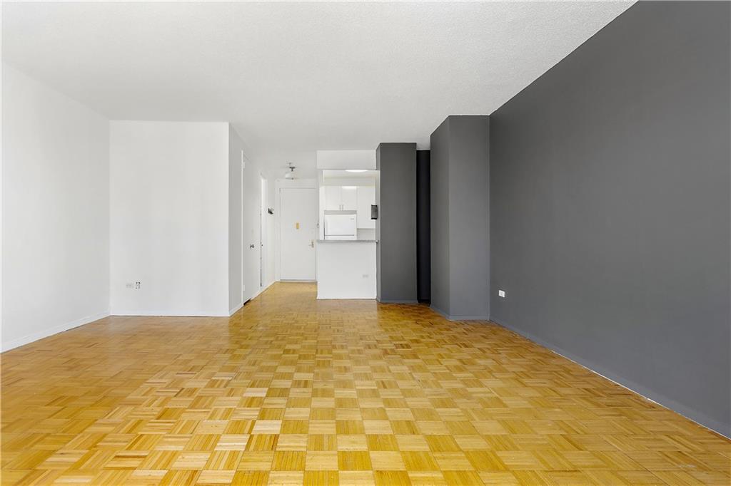3111 Ocean Parkway Brighton Beach Brooklyn NY 11235