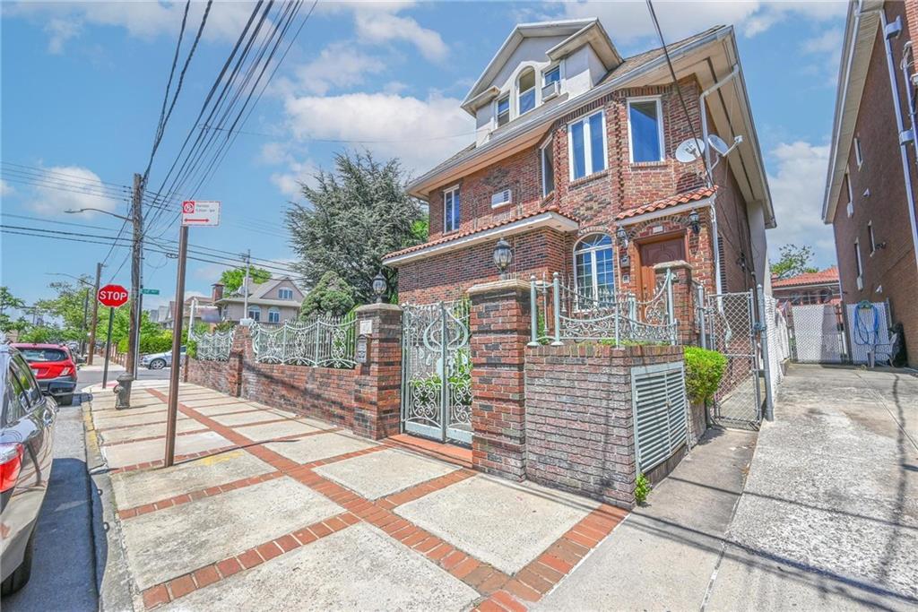 1401 74th Street Dyker Heights Brooklyn NY 11228