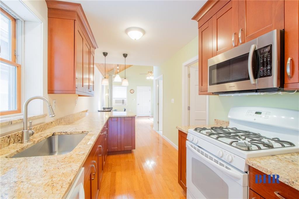 120 Norfolk Street Manhattan Beach Brooklyn NY 11235