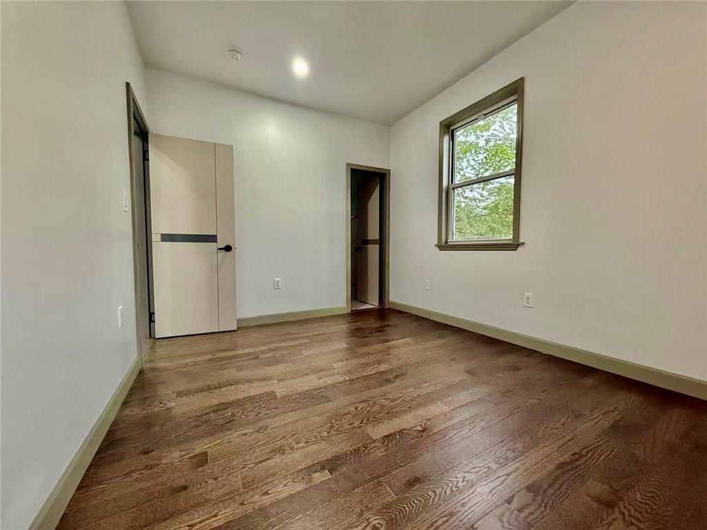 54 Irving Place Clifton Staten Island NY 10304
