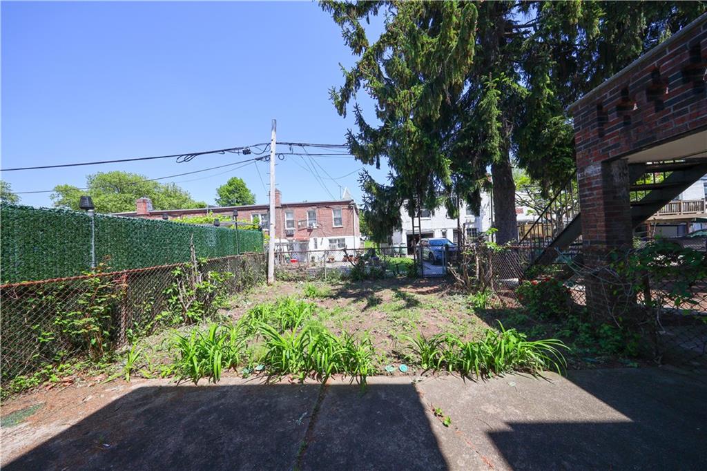 2327 East 16th Street Sheepshead Bay Brooklyn NY 11229