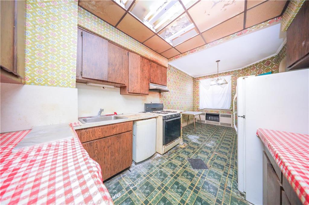 2327 East 16th Street Sheepshead Bay Brooklyn NY 11229