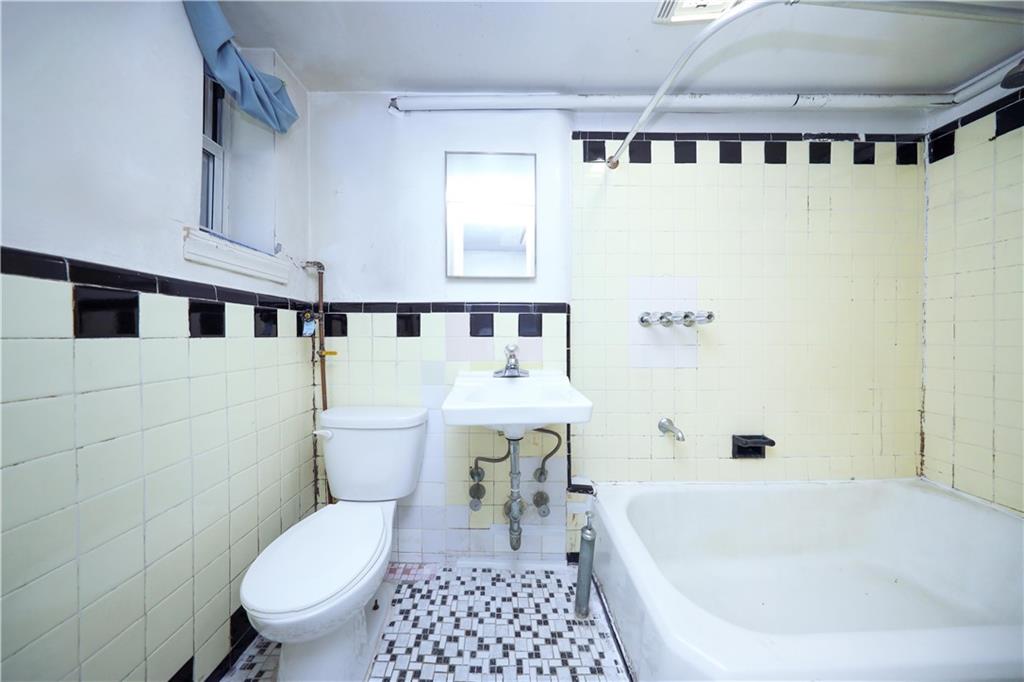 2327 East 16th Street Sheepshead Bay Brooklyn NY 11229