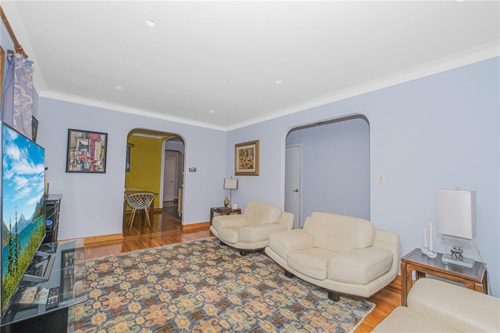 124 95th Street Bay Ridge Brooklyn NY 11209