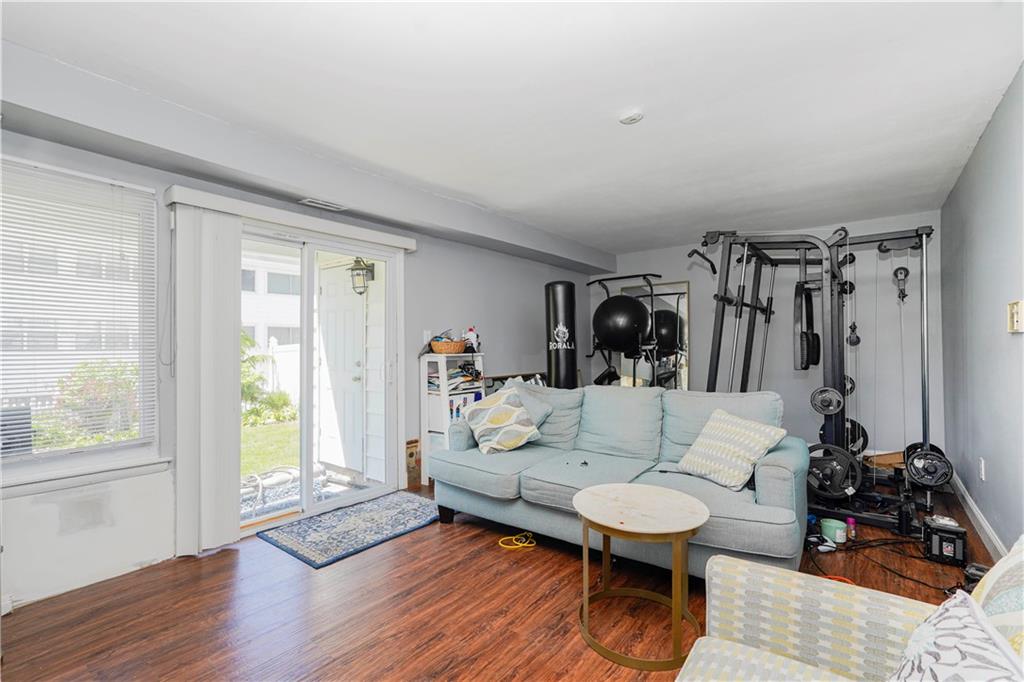 40 Kyle Court Huguenot Staten Island NY 10312