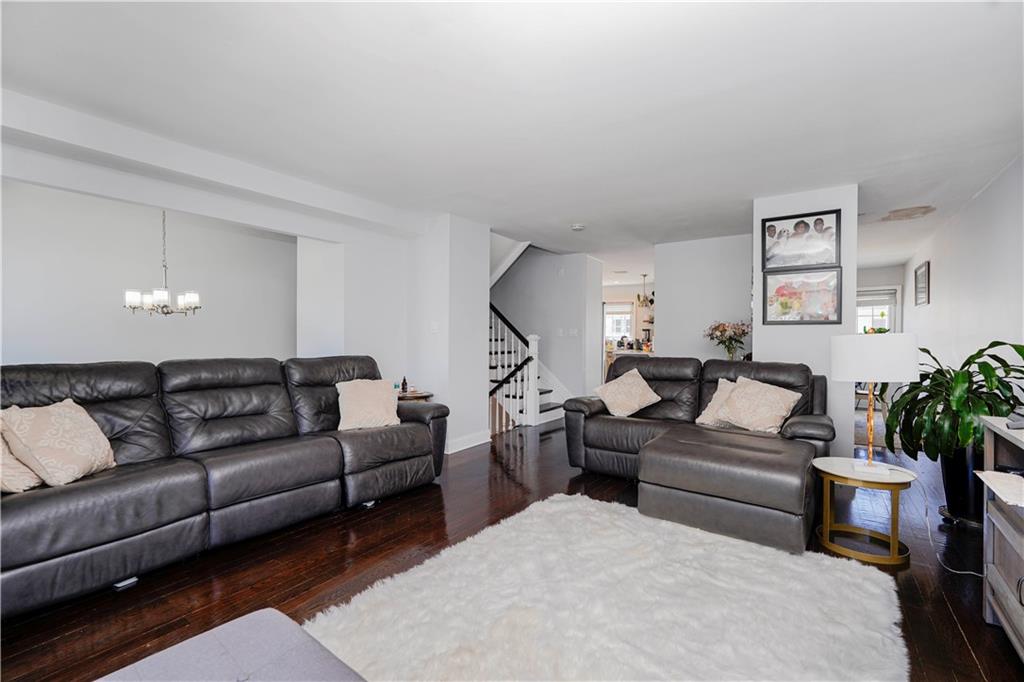 40 Kyle Court Huguenot Staten Island NY 10312