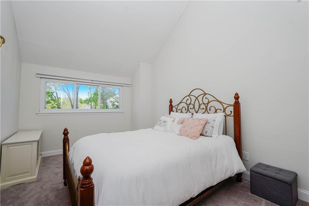 40 Kyle Court Huguenot Staten Island NY 10312