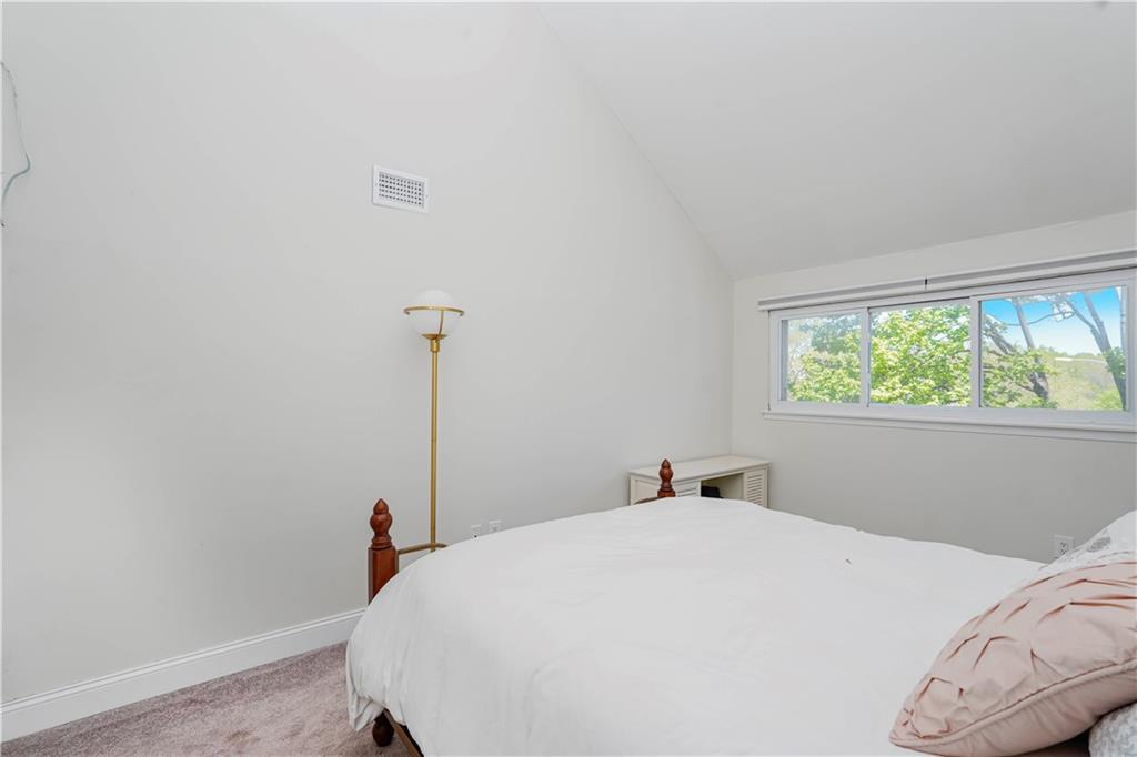 40 Kyle Court Huguenot Staten Island NY 10312