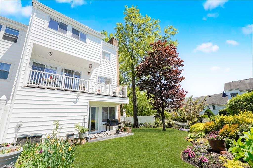 40 Kyle Court Huguenot Staten Island NY 10312
