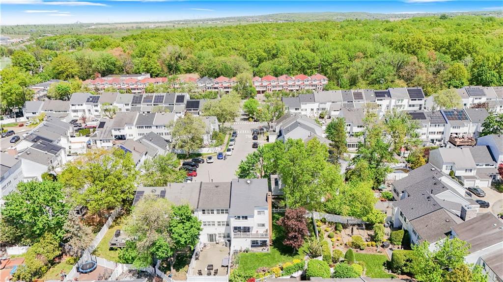 40 Kyle Court Huguenot Staten Island NY 10312
