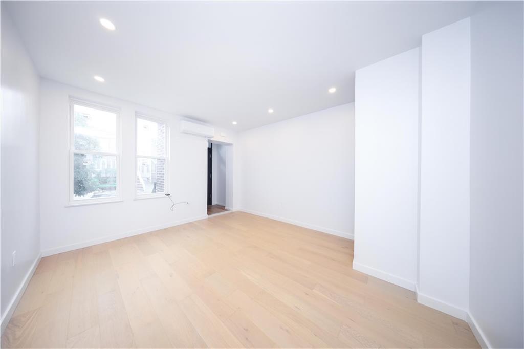 1238 77th Street Dyker Heights Brooklyn NY 11228