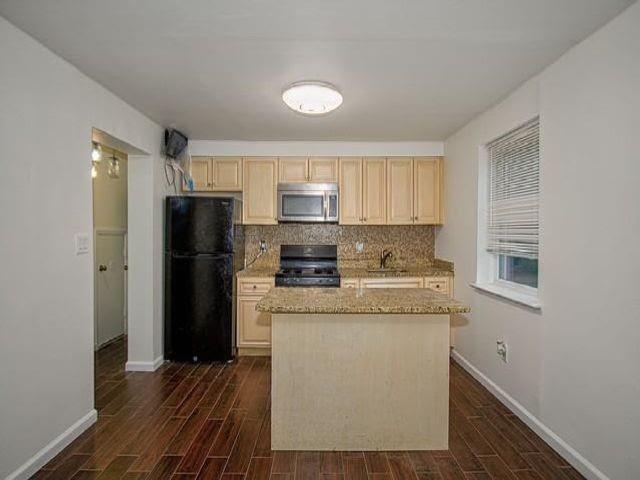 1435 East 80th Street Canarsie Brooklyn NY 11236