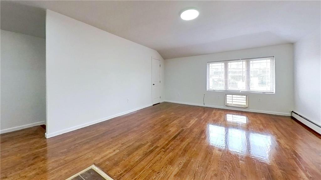 2407 Brookhaven Avenue Far Rockaway Far Rockaway NY 11691
