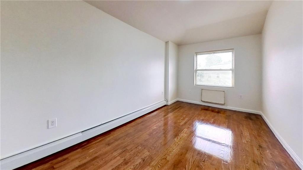 2407 Brookhaven Avenue Far Rockaway Far Rockaway NY 11691