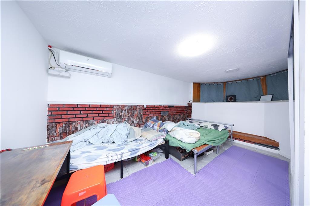 1214 74th Street Dyker Heights Brooklyn NY 11228