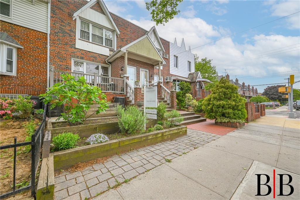 2982 Avenue T Madison Brooklyn NY 11229