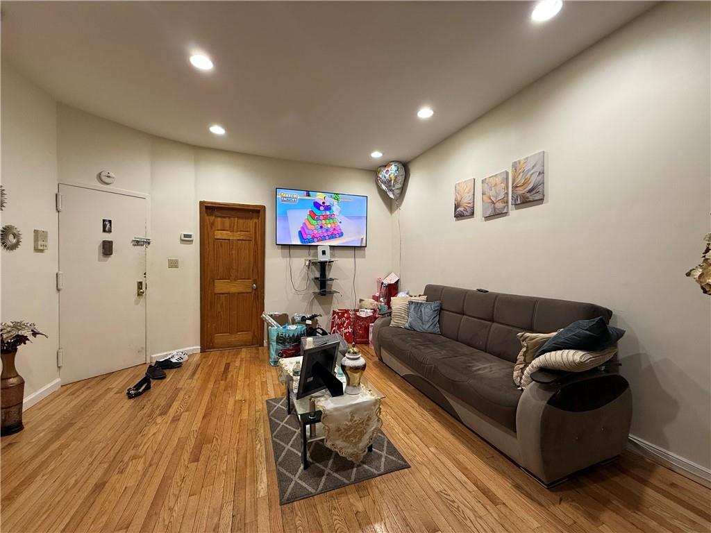 5003 7th Avenue Sunset Park Brooklyn NY 11220