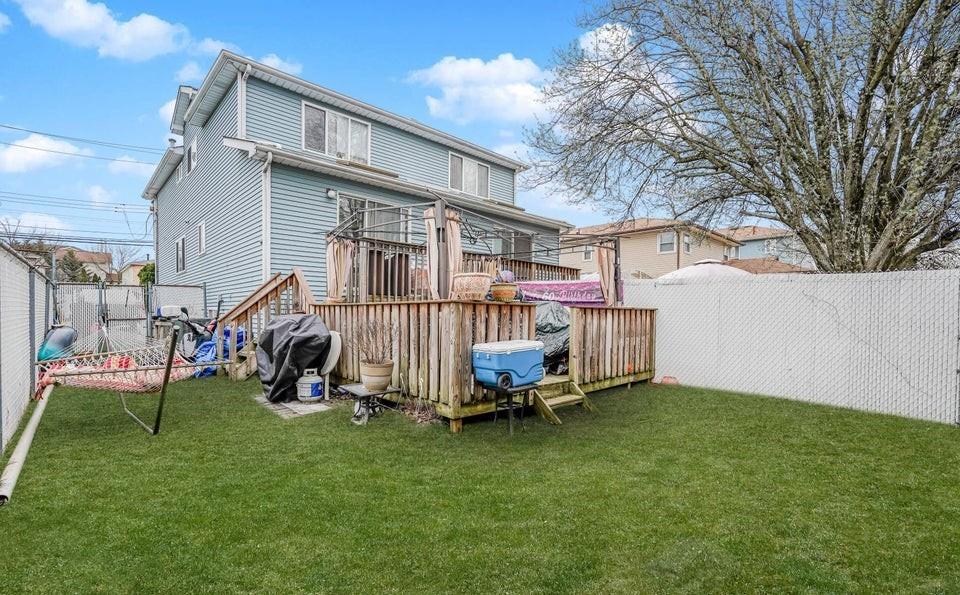 32 Kelly Boulevard Heartland Village Staten Island NY 10314