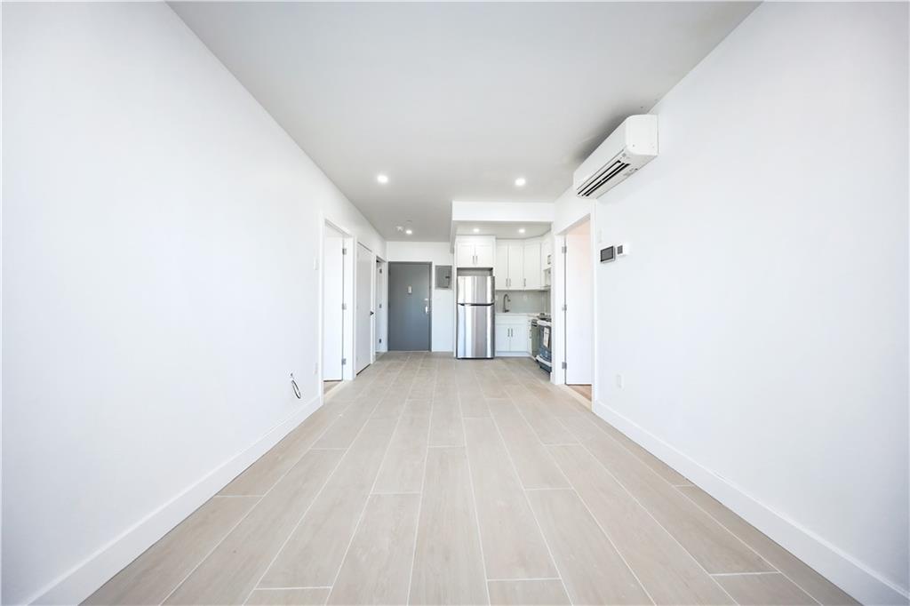 16502 Sanford Avenue Flushing Flushing NY 11358