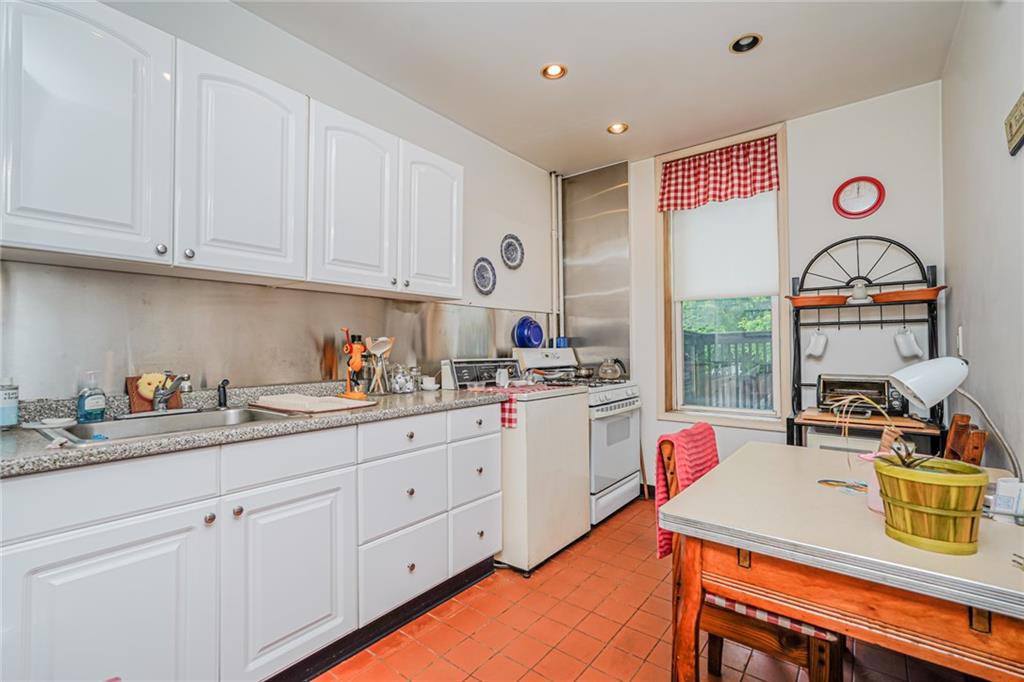 558 72nd Street Bay Ridge Brooklyn NY 11209