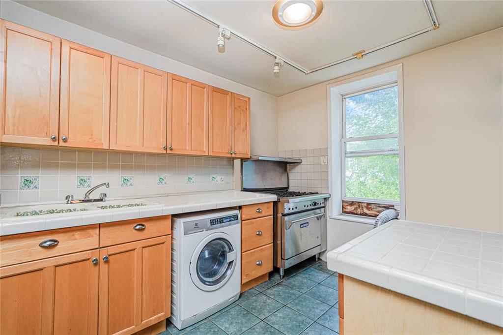 558 72nd Street Bay Ridge Brooklyn NY 11209