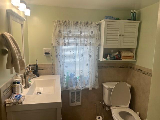 32 Gotham Avenue Gerritsen Beach Brooklyn NY 11229