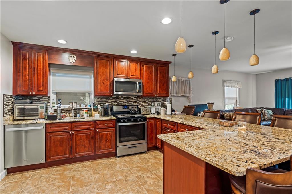 32 Gotham Avenue Gerritsen Beach Brooklyn NY 11229