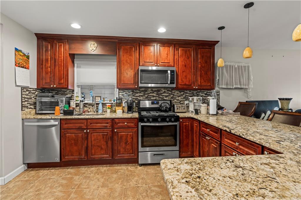 32 Gotham Avenue Gerritsen Beach Brooklyn NY 11229