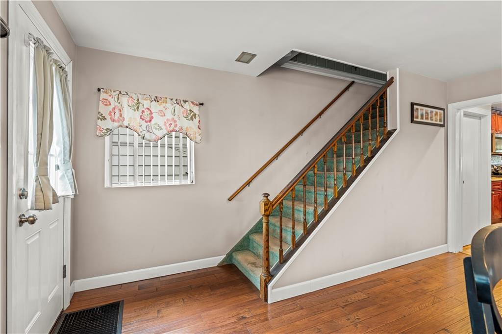 32 Gotham Avenue Gerritsen Beach Brooklyn NY 11229
