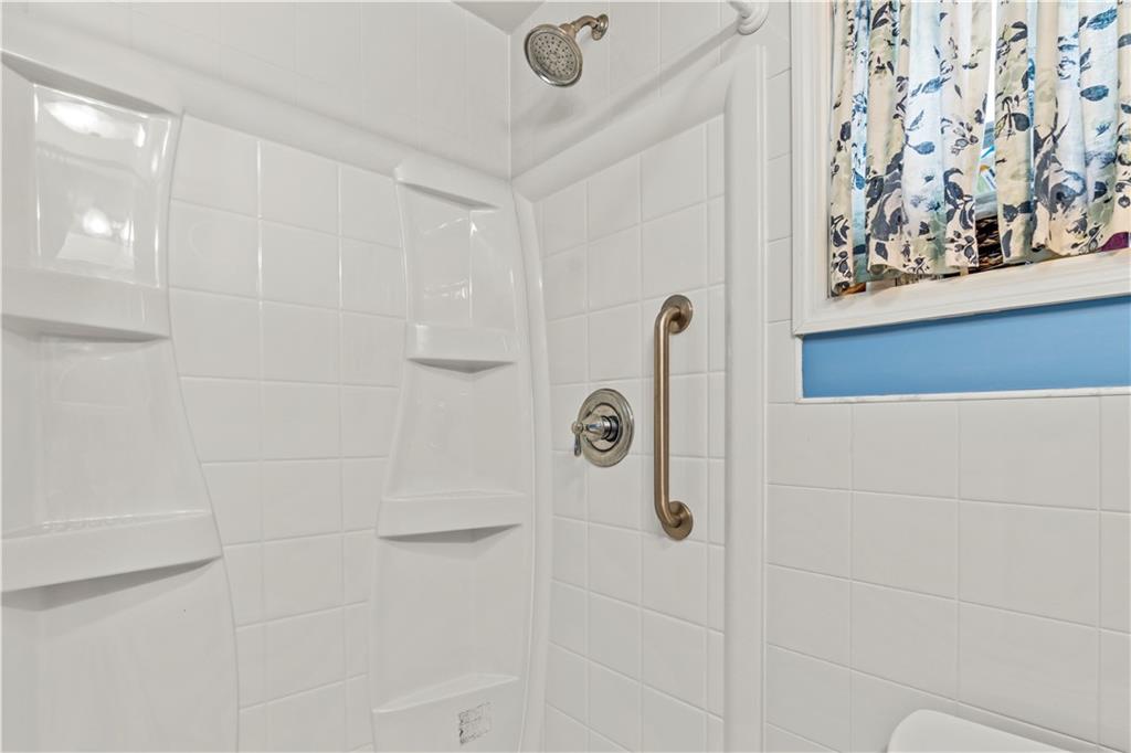 32 Gotham Avenue Gerritsen Beach Brooklyn NY 11229