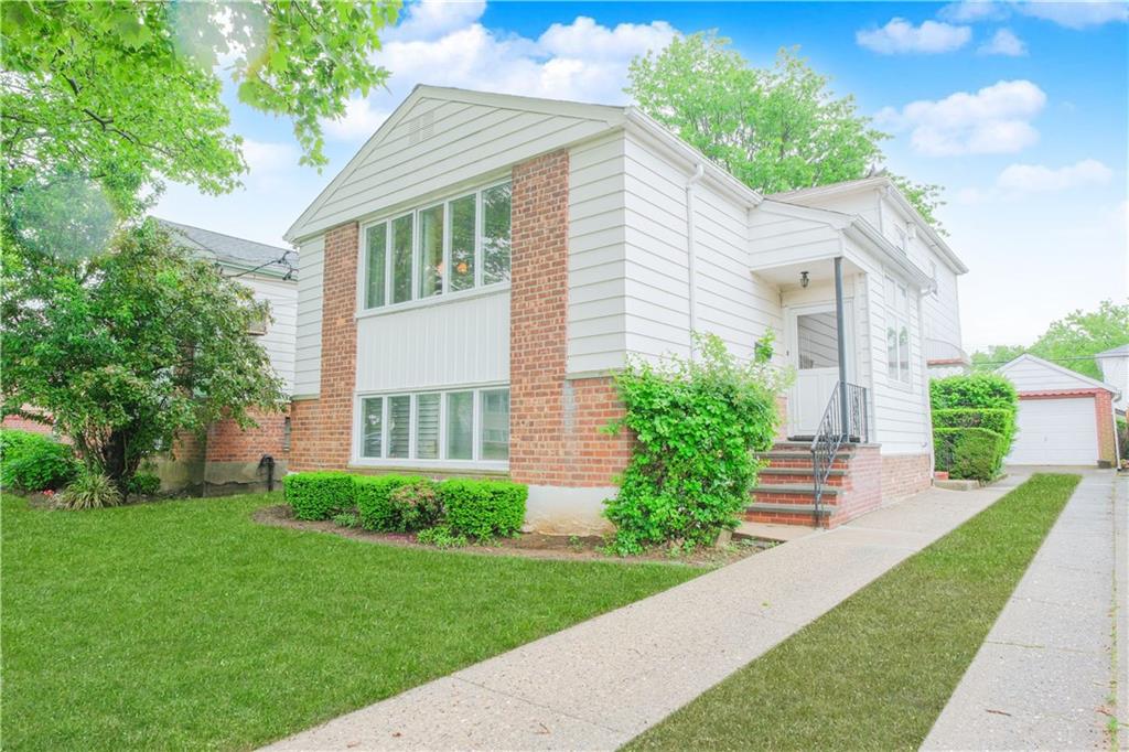 10524 Flatlands 6th Street Canarsie Brooklyn NY 11236