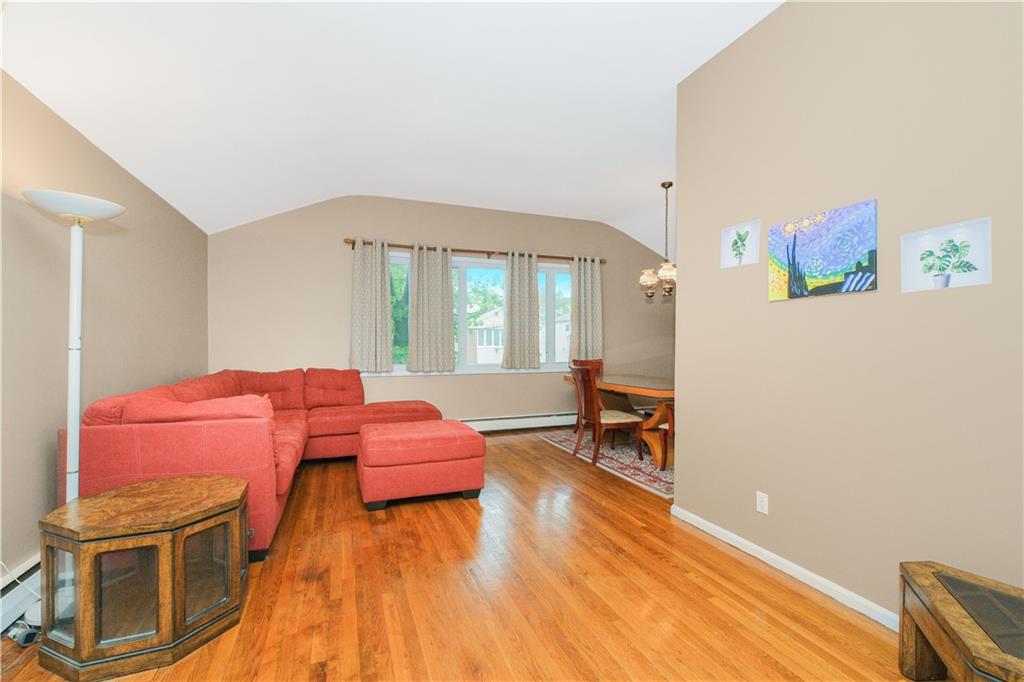 10524 Flatlands 6th Street Canarsie Brooklyn NY 11236
