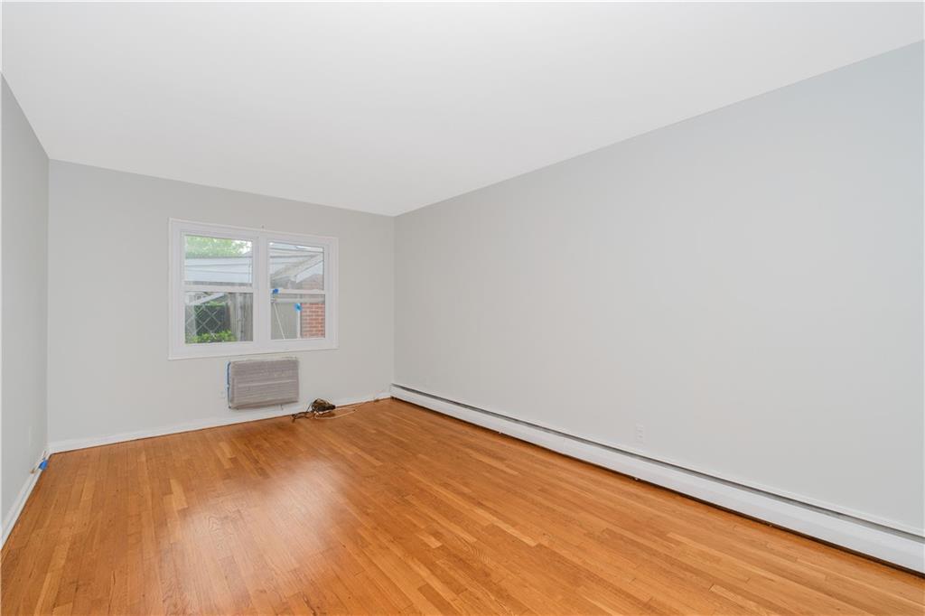 10524 Flatlands 6th Street Canarsie Brooklyn NY 11236
