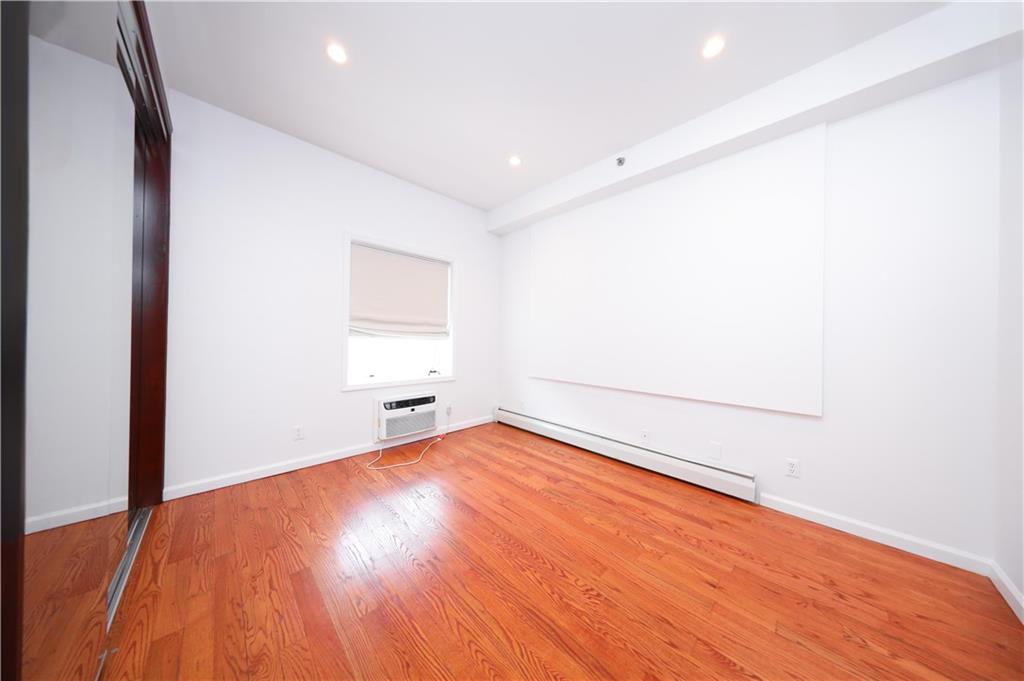 526 Avenue Z Gravesend Brooklyn NY 11223