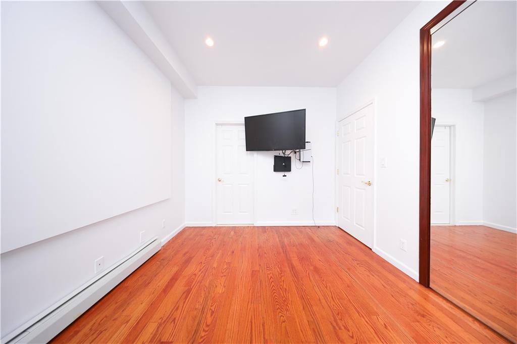 526 Avenue Z Gravesend Brooklyn NY 11223