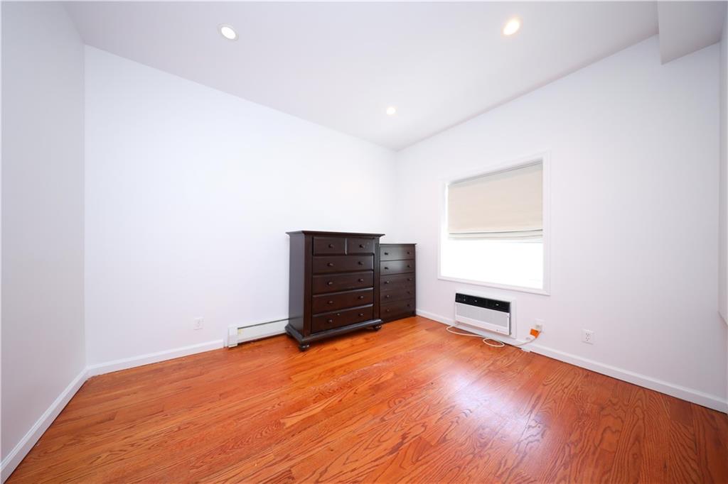 526 Avenue Z Gravesend Brooklyn NY 11223