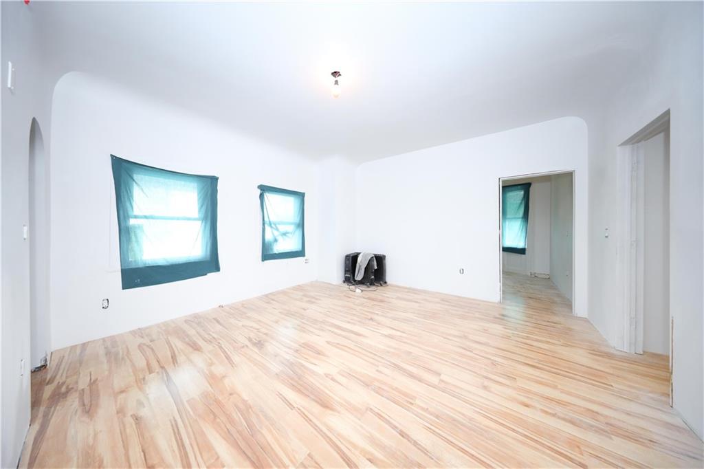 1905 Clove Road Concord Staten Island NY 10304