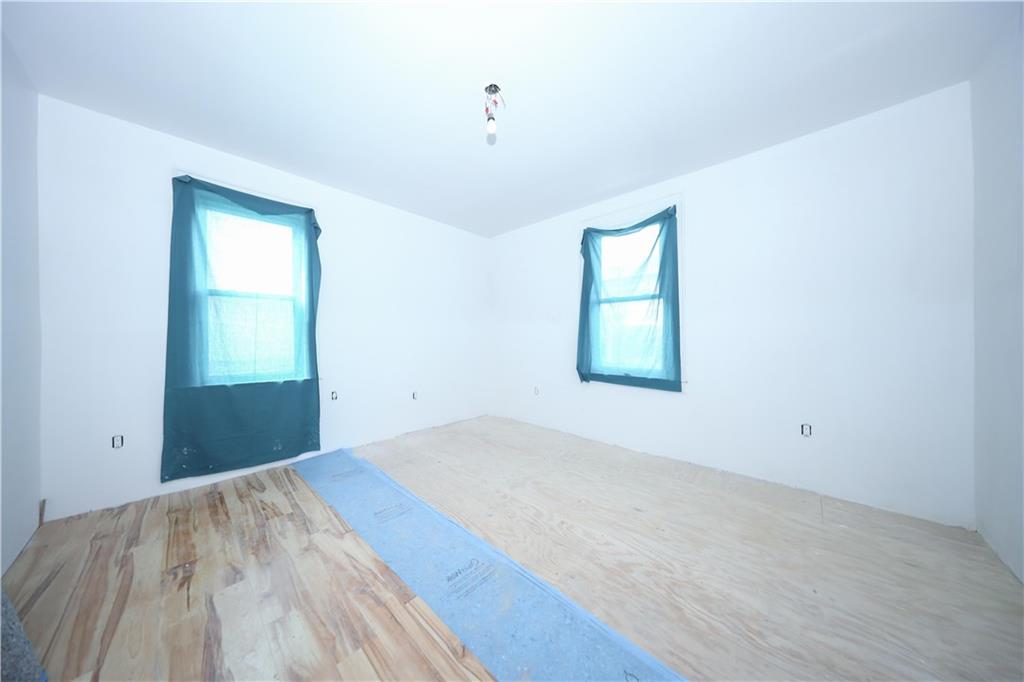 1905 Clove Road Concord Staten Island NY 10304
