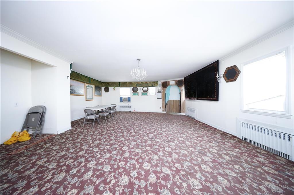 1905 Clove Road Concord Staten Island NY 10304
