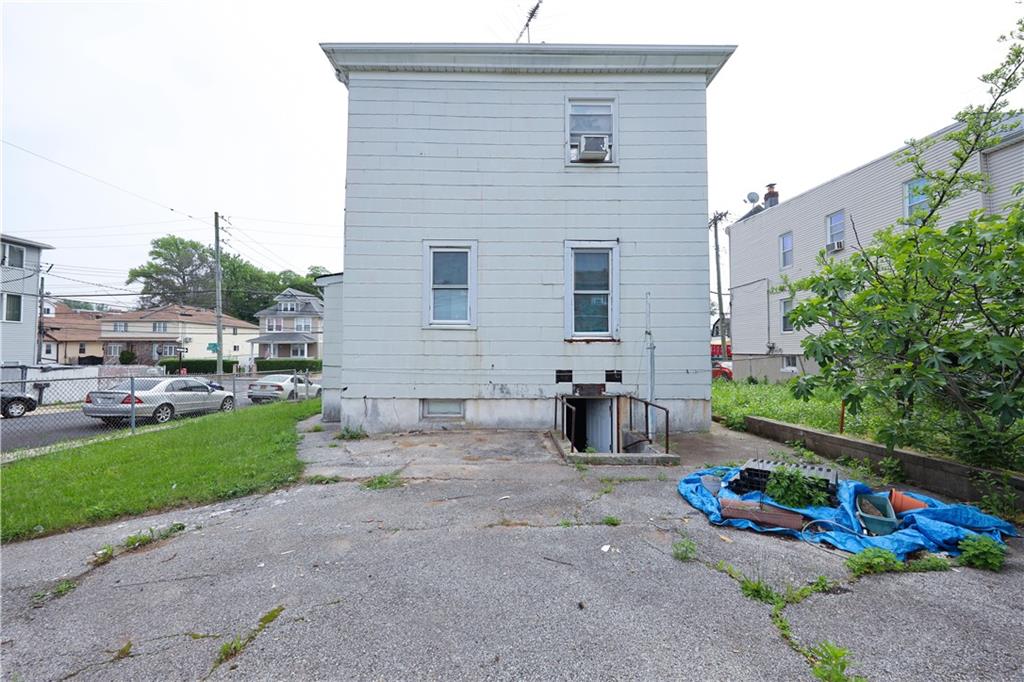 1905 Clove Road Concord Staten Island NY 10304