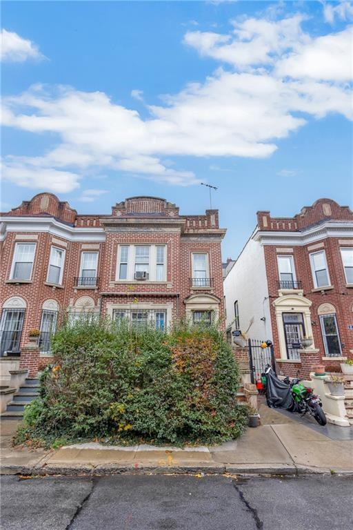 10 Martense Court Flatbush Brooklyn NY 11226